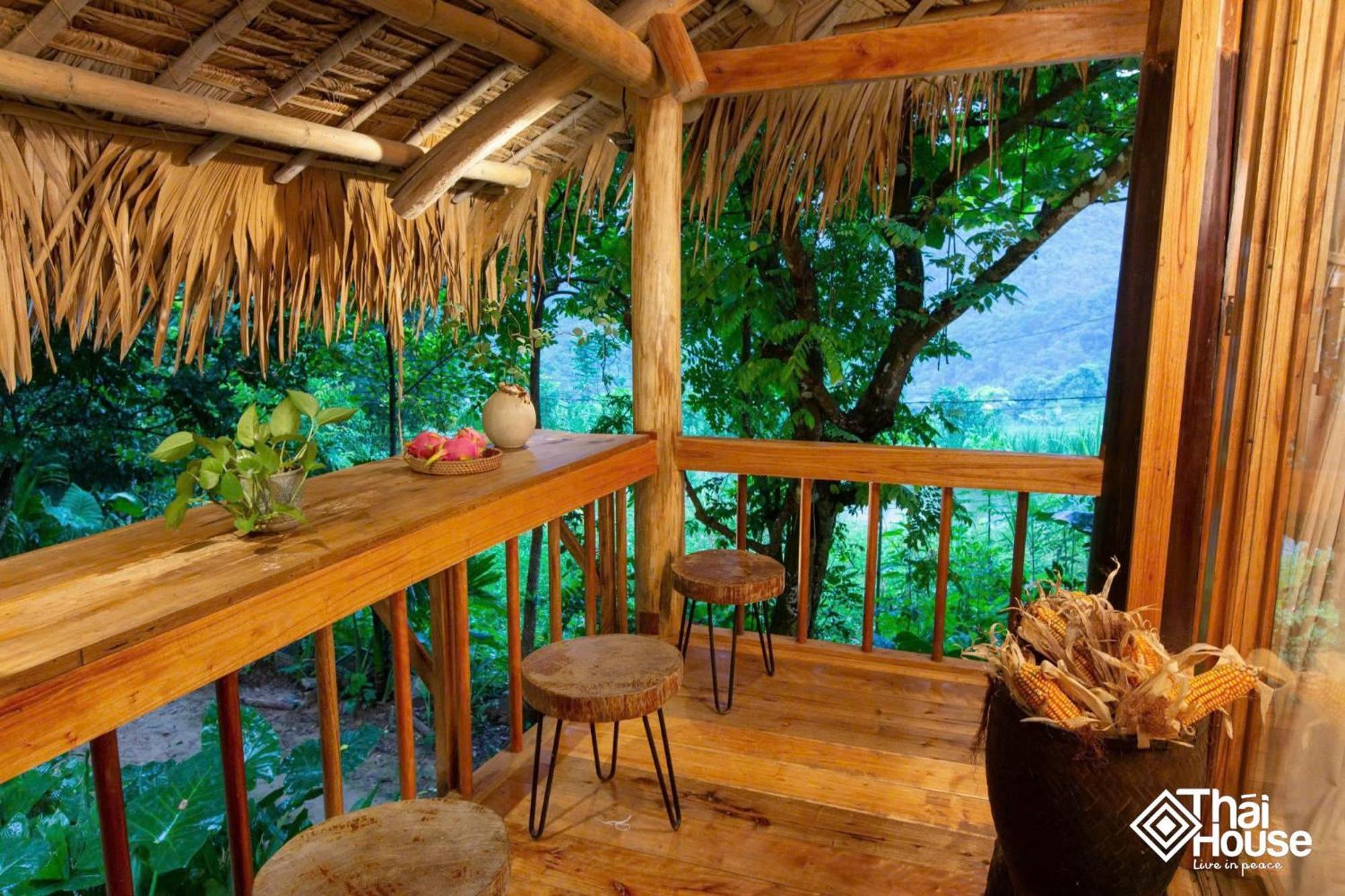 Thai House Pu Luong - Century Old Stilt House With Terrace Views Huong Ba Thuoc Exterior foto